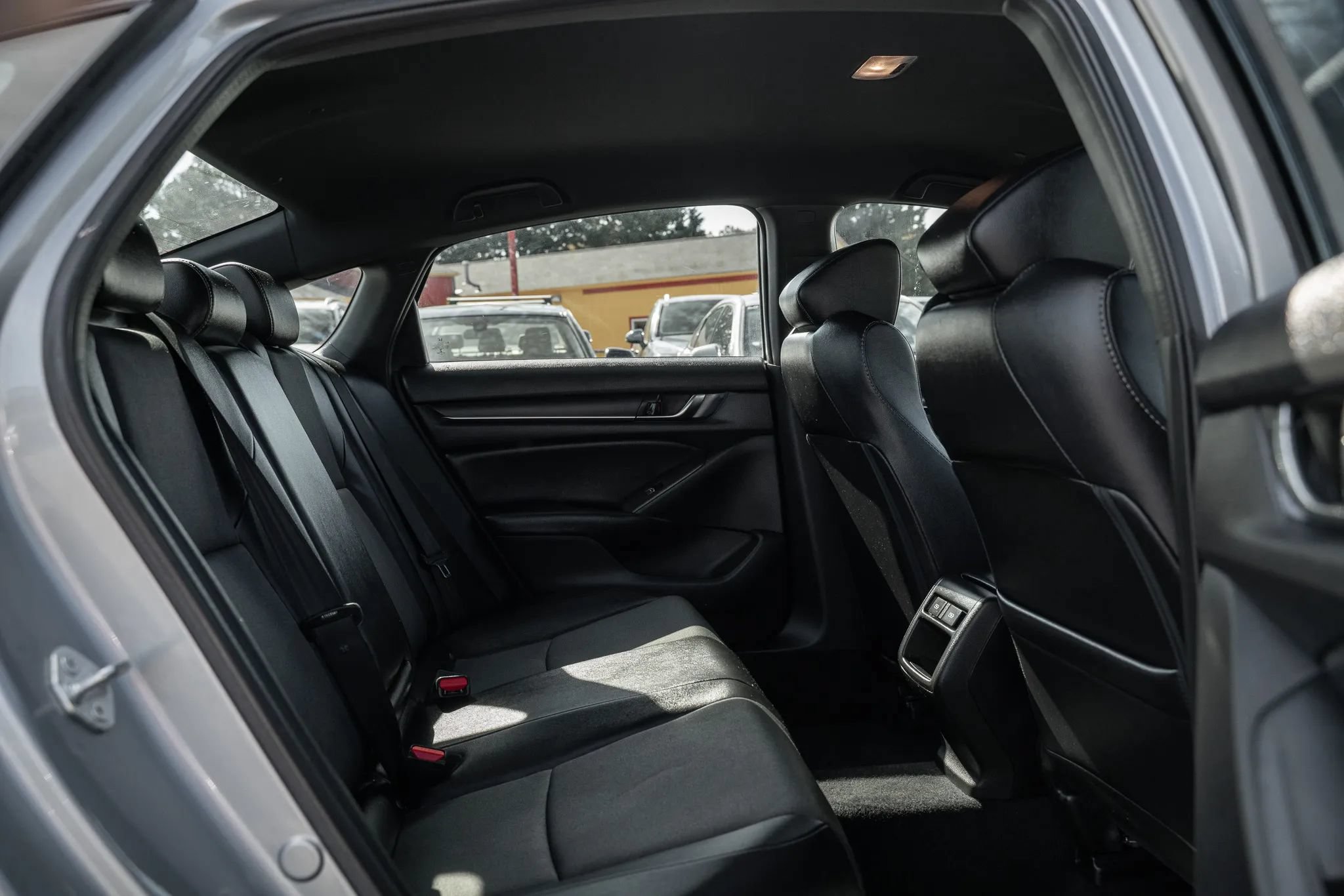 Used 2021 Honda Accord Sport image 10