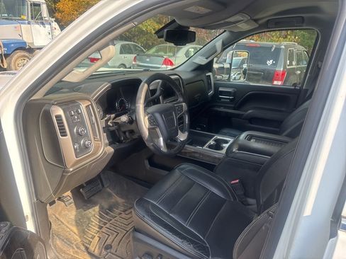 Used 2016 GMC Sierra 3500 Denali w/ Duramax Plus Package image 13