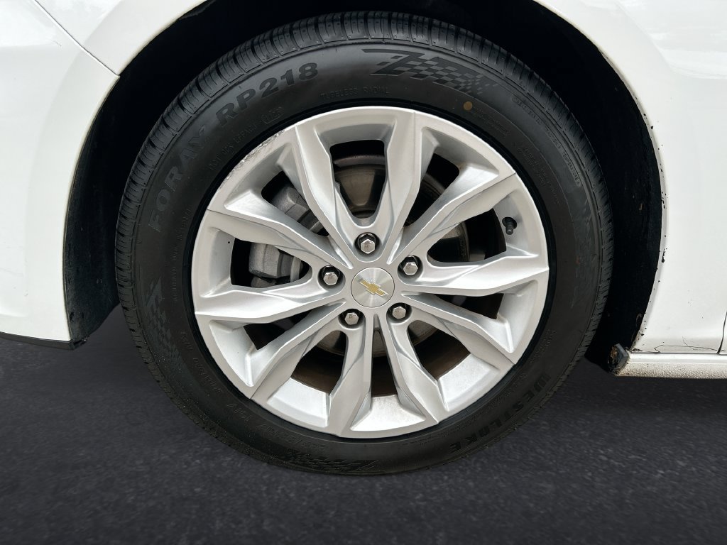 Used 2024 Chevrolet Malibu LT FWD image 10