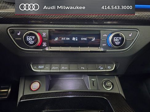 Used 2025 Audi SQ5 Premium Plus AWD/4WD image 29
