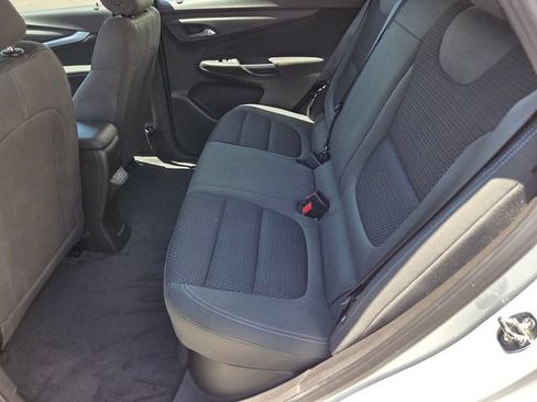 Certified 2022 Chevrolet Bolt EUV LT FWD image 11