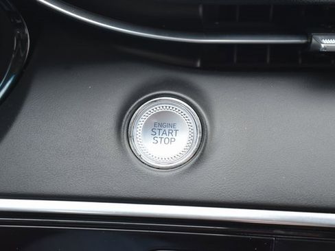 Used 2022 Genesis GV70 2.5T w/ Select Package image 24