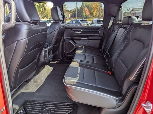 Used 2024 RAM 1500 Laramie image 9