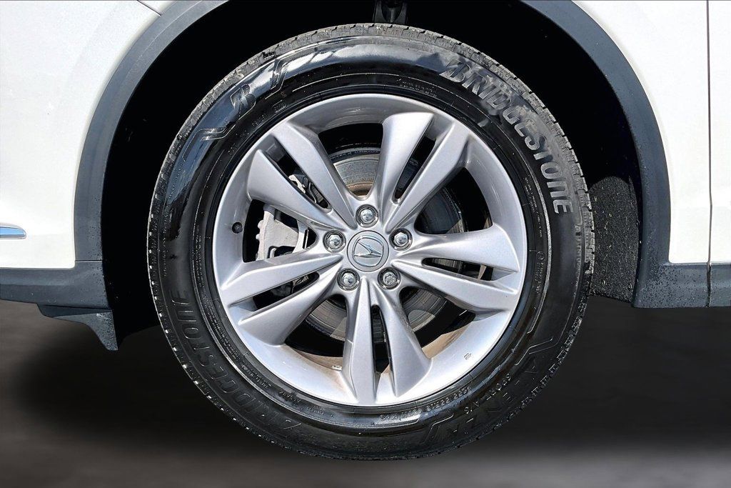 Certified 2024 Acura MDX SH-AWD image 9