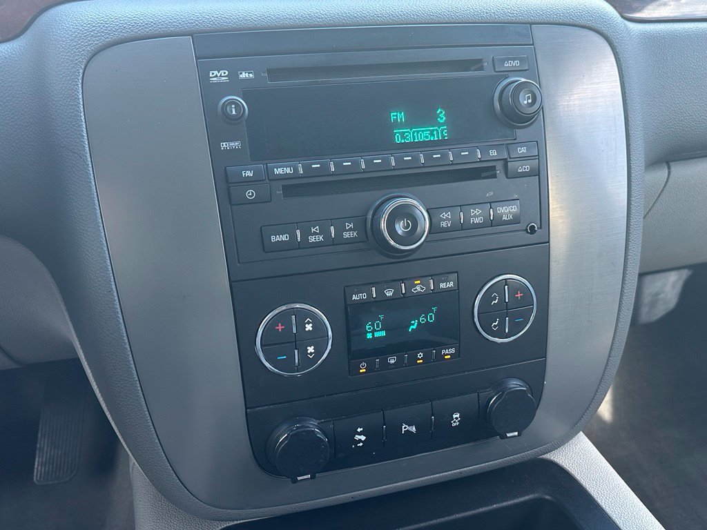 Used 2012 GMC Yukon XL SLT w/ SLT-2 Equipment Package AWD/4WD image 35