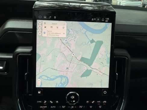 Used 2025 GMC Yukon AT4 w/ AT4 Premium Package image 25