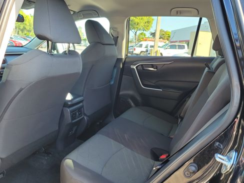 Used 2024 Toyota RAV4 XLE image 10