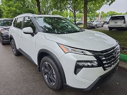 Used 2024 Nissan Rogue SV w/ SV Premium Package
