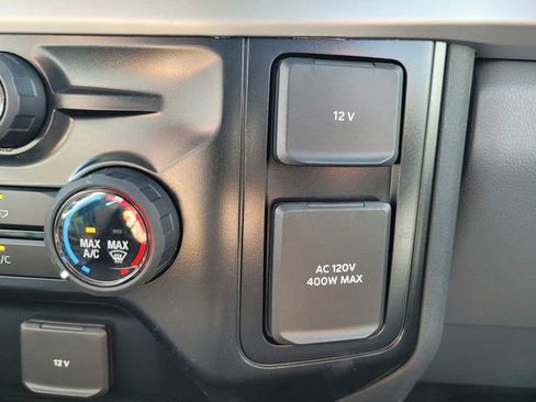 New 2025 Ford F550 4x4 SuperCab Super Duty image 33