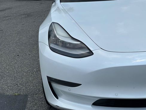 Used 2020 Tesla Model 3 Long Range AWD/4WD image 9