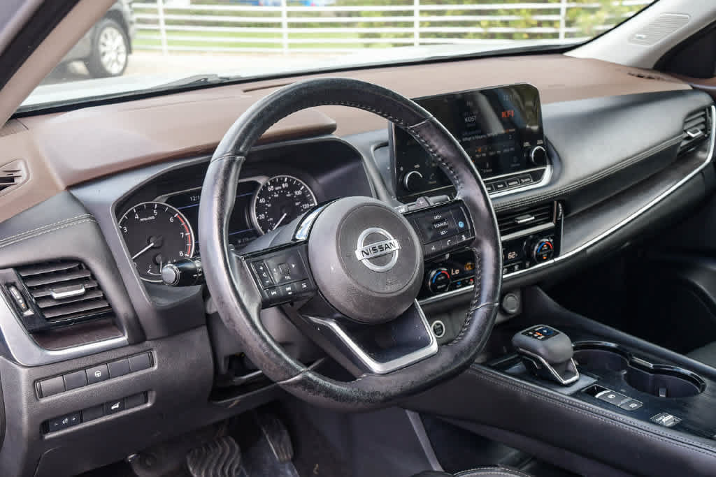 Used 2021 Nissan Rogue SL w/ Premium Package FWD image 23