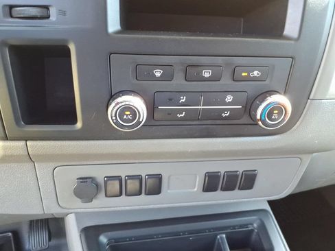 Used 2017 Nissan NV 3500 S w/ Power Package RWD image 11