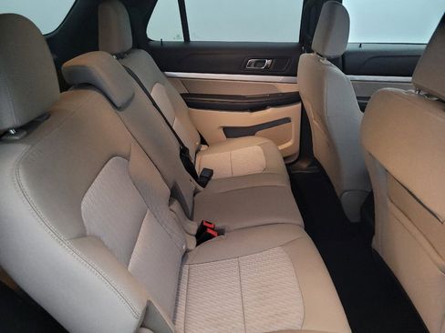 Used 2019 Ford Explorer 4WD image 19