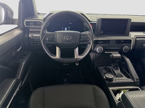 Used 2024 Toyota Tacoma 4x4 Double Cab image 20