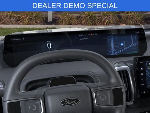 New 2026 Ford Expedition Max Platinum w/ Stealth Performance Package AWD/4WD image 13