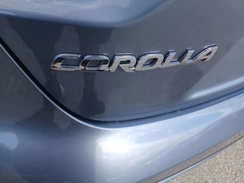 Used 2020 Toyota Corolla LE FWD image 14