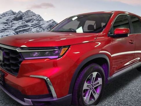 Used 2025 Honda Pilot EX-L image 1