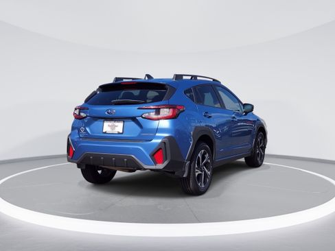 Used 2024 Subaru Crosstrek 2.0i Premium AWD/4WD image 5