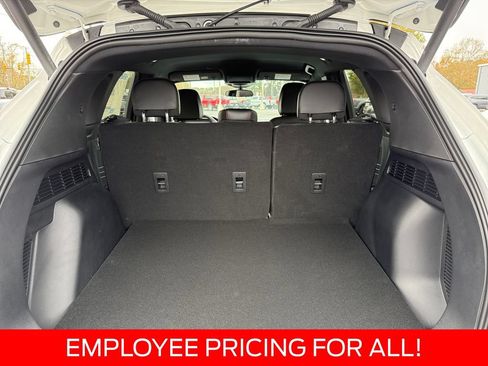 New 2026 Ford Escape ST-Line w/ Cold Weather Package FWD image 17