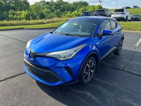 Used 2021 Toyota C-HR XLE FWD image 7
