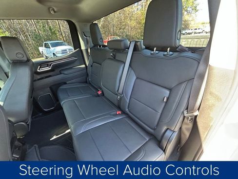 Used 2025 GMC Sierra 1500 SLT image 18