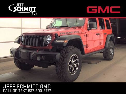 Used 2025 Jeep Wrangler Unlimited Rubicon w/ Convenience Group image 1