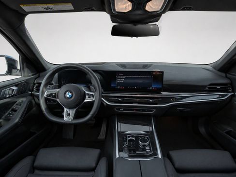 Certified 2026 BMW X7 xDrive40i w/ M Sport Package AWD/4WD image 18