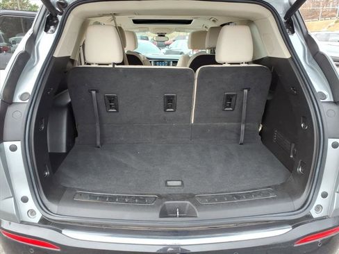 Used 2023 Buick Enclave Essence w/ Experience Buick Package image 19