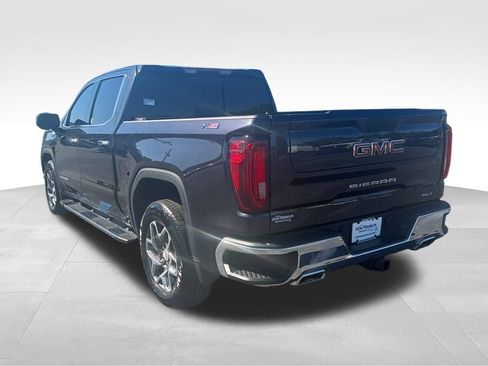 Used 2023 GMC Sierra 1500 SLT AWD/4WD image 16