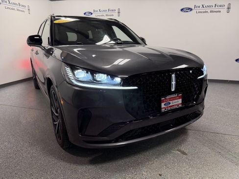 Used 2025 Lincoln Aviator Black Label w/ Black Label Special Edition image 37