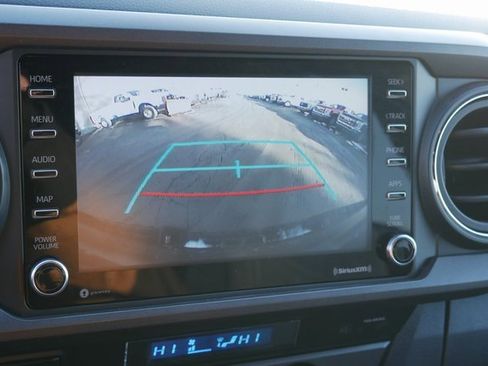 Used 2022 Toyota Tacoma TRD Sport image 20