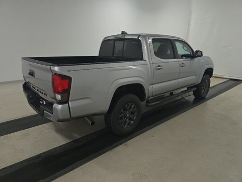 Used 2021 Toyota Tacoma SR w/ SR Convenience Package image 5