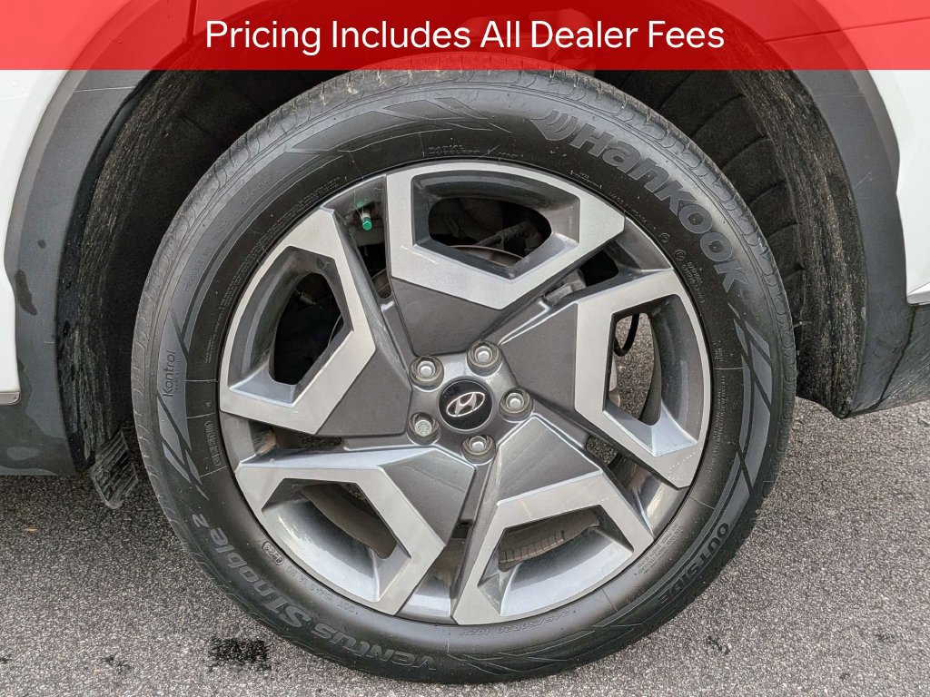 Used 2024 Hyundai Palisade Limited FWD image 11