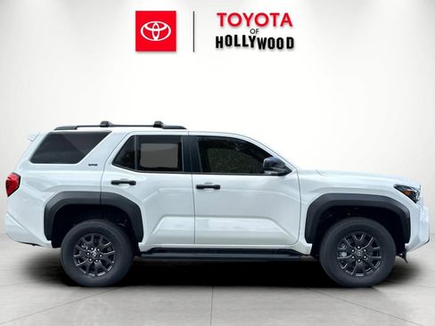 New 2026 Toyota 4Runner SR5 RWD image 3