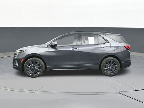 Used 2022 Chevrolet Equinox RS w/ Infotainment Package image 8