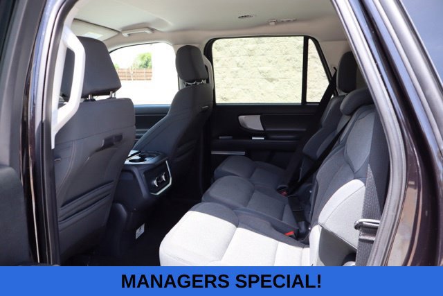 Used 2025 Ford Expedition Max Active AWD/4WD image 10