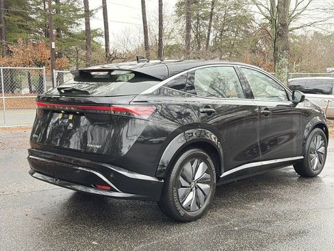 Certified 2023 Nissan Ariya FWD image 5