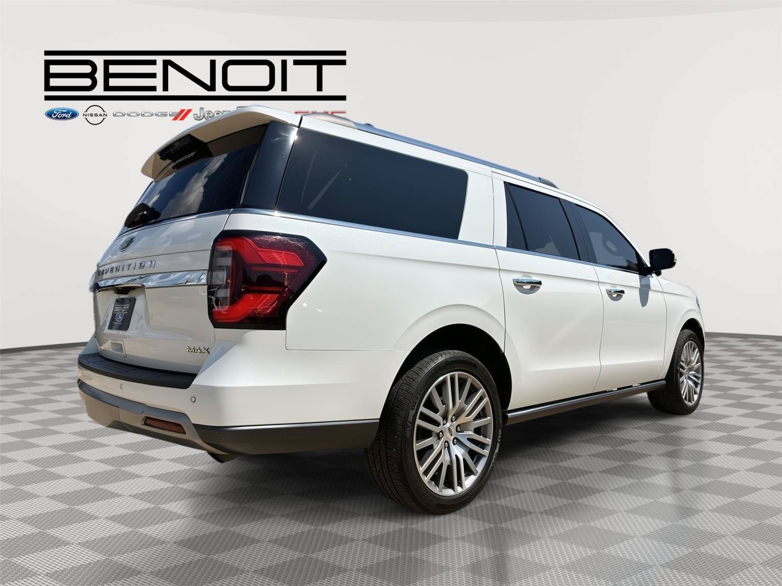 Used 2022 Ford Expedition Max Limited RWD image 5