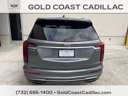 Used 2022 Cadillac XT6 Premium Luxury w/ Platinum Package image 3