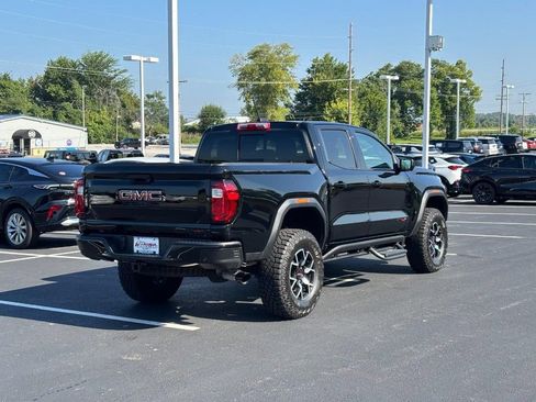 Used 2024 GMC Canyon AT4X AWD/4WD image 3