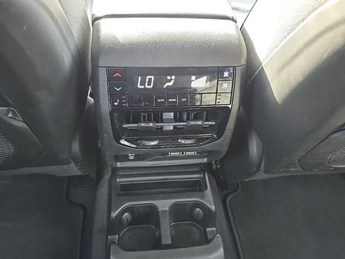 Used 2022 Jeep Grand Cherokee L Limited image 49