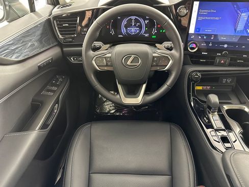 Used 2024 Lexus NX 350h AWD image 29