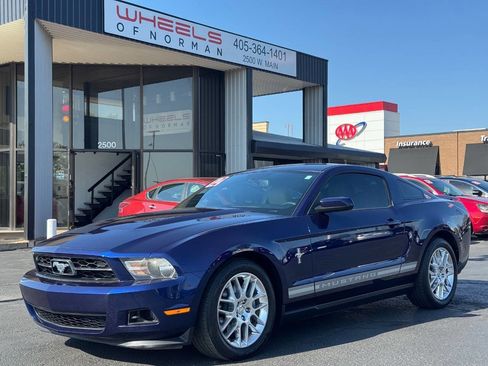 Used 2012 Ford Mustang Premium image 1