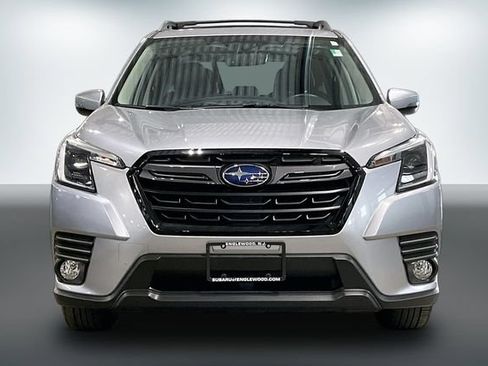 Used 2023 Subaru Forester Limited AWD/4WD image 2