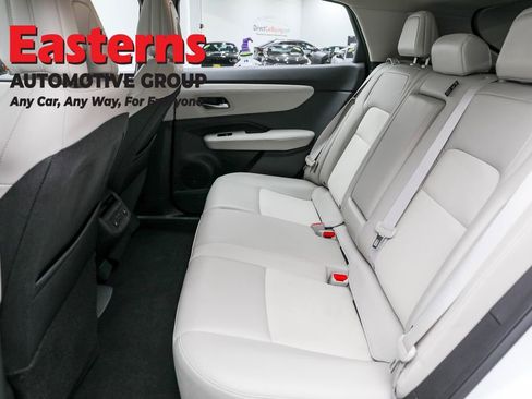 Used 2023 Nissan Ariya FWD image 21