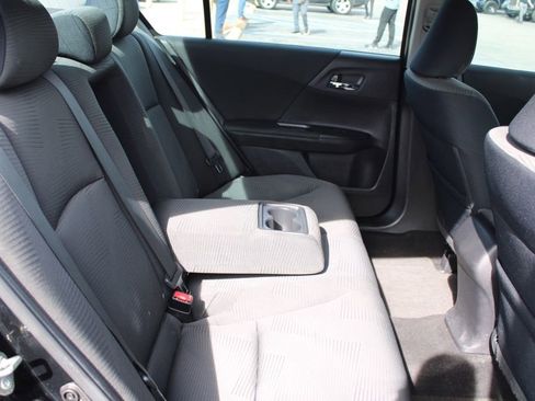 Used 2017 Honda Accord LX image 21