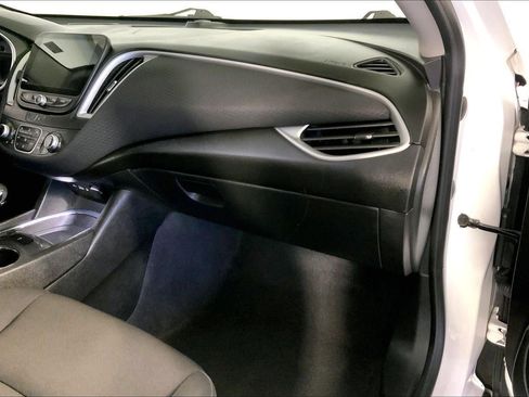 Used 2023 Chevrolet Malibu LT image 16