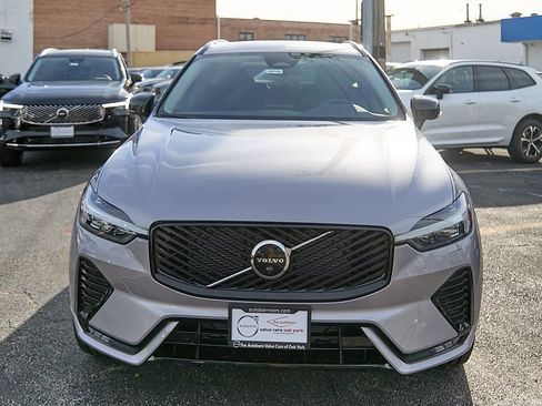 New 2026 Volvo XC60 B5 Plus w/ Protection Package Premier image 5