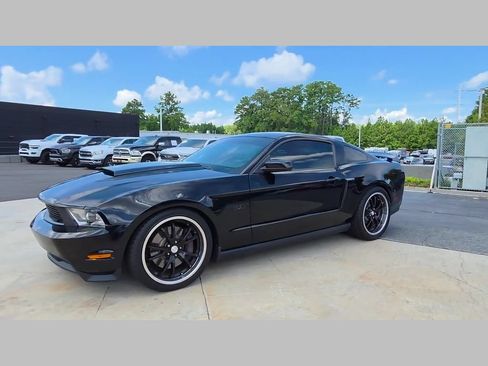 Used 2011 Ford Mustang GT Premium w/ Electronics Pkg RWD image 39