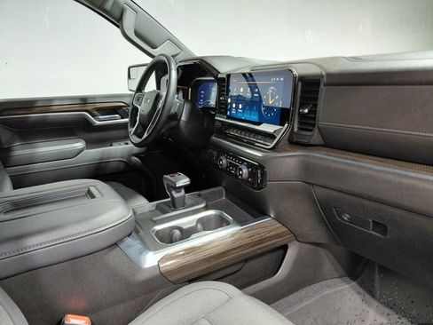 Certified 2022 Chevrolet Silverado 1500 RST w/ LPO, Dark Essentials Package image 27